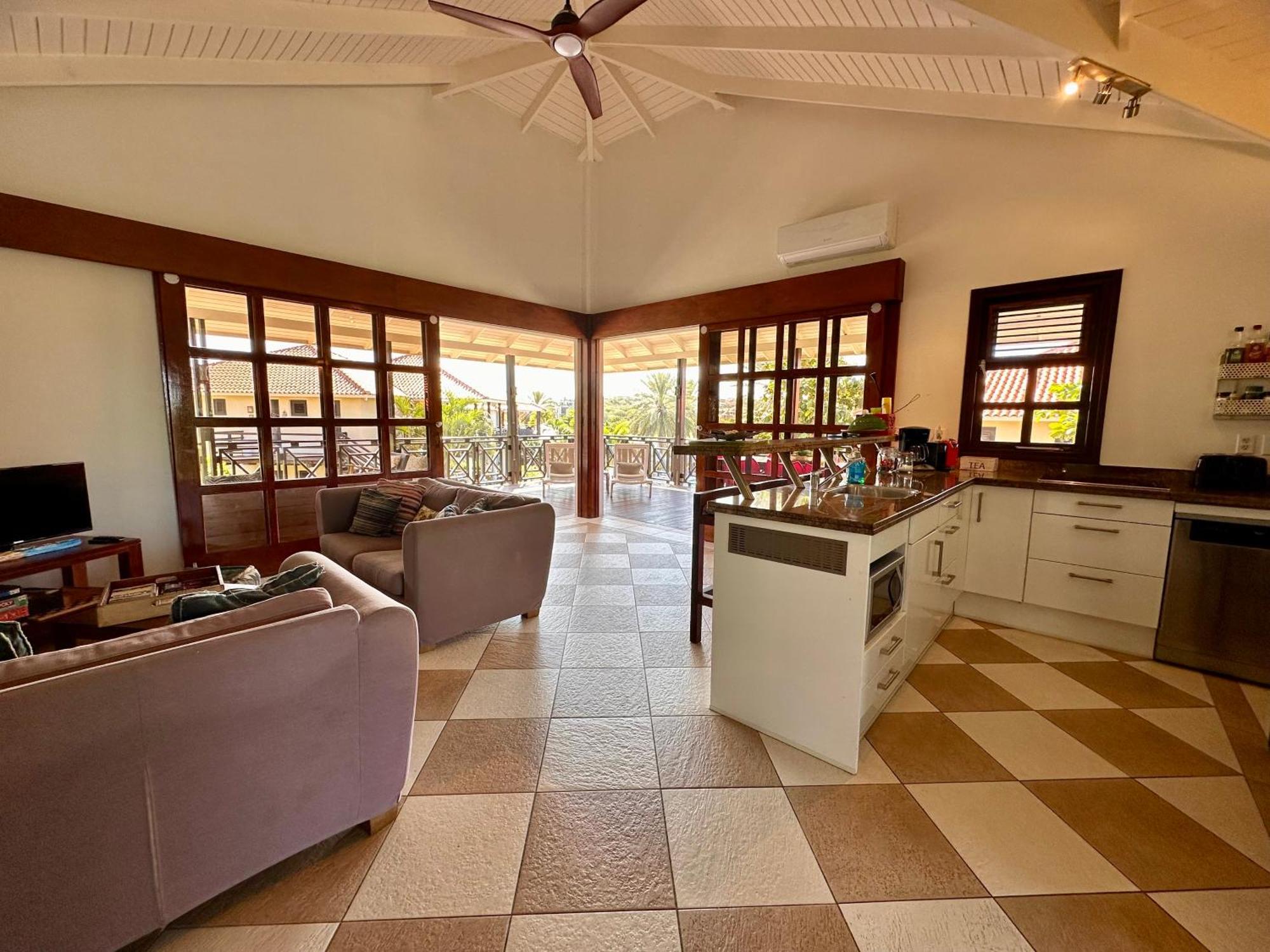 Blue Bay Beach Villas & Apartments Extérieur photo