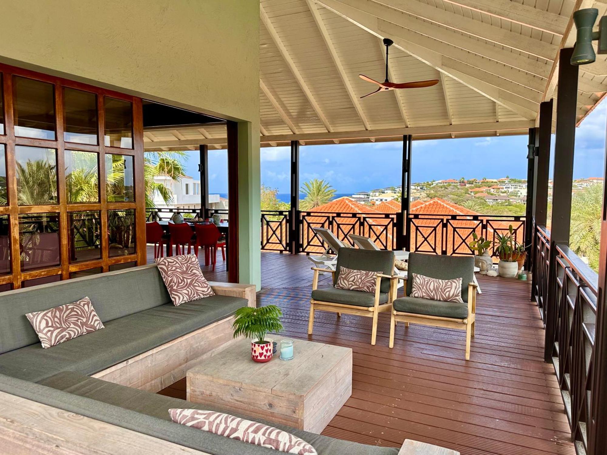 Blue Bay Beach Villas & Apartments Extérieur photo