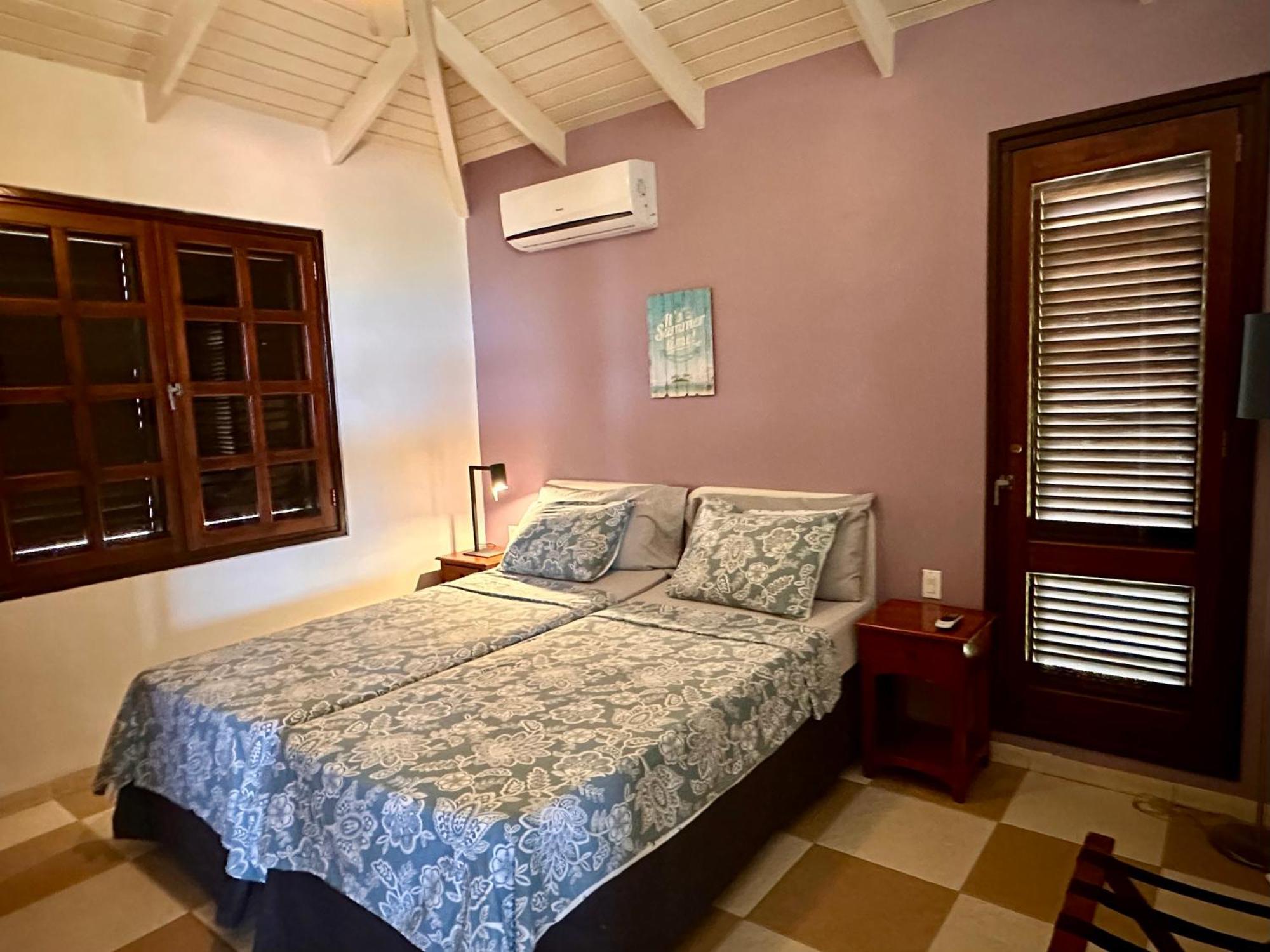 Blue Bay Beach Villas & Apartments Extérieur photo